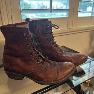 Frye Leather Boots 8 1/2